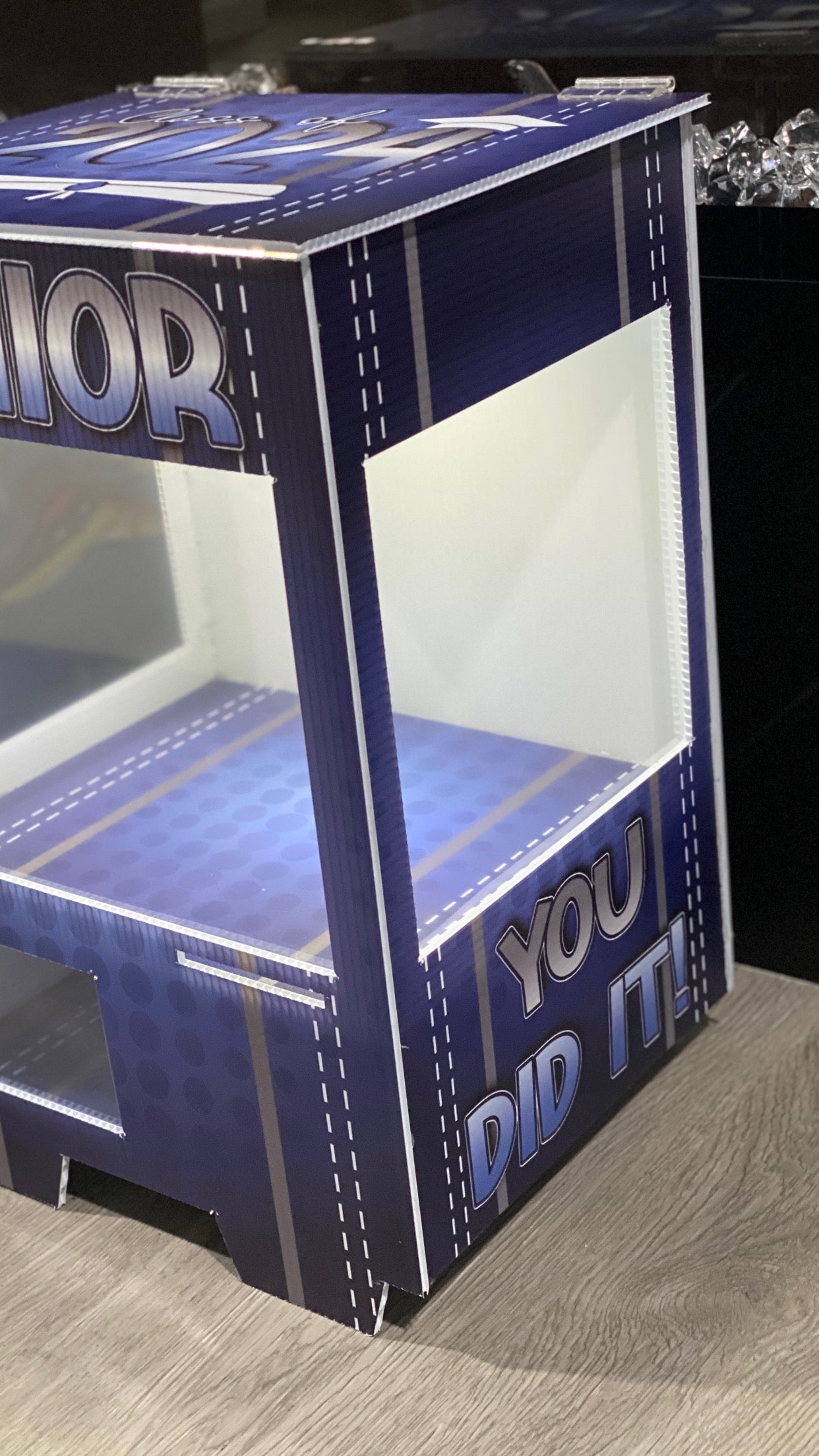 Vending/Claw Machine- Unfilled (Custom)