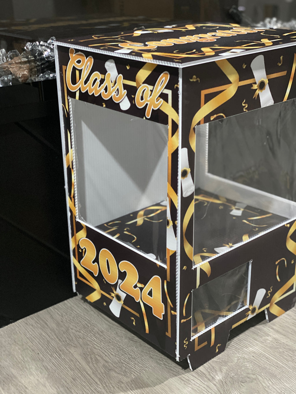 Vending/Claw Machine- Unfilled (Custom)