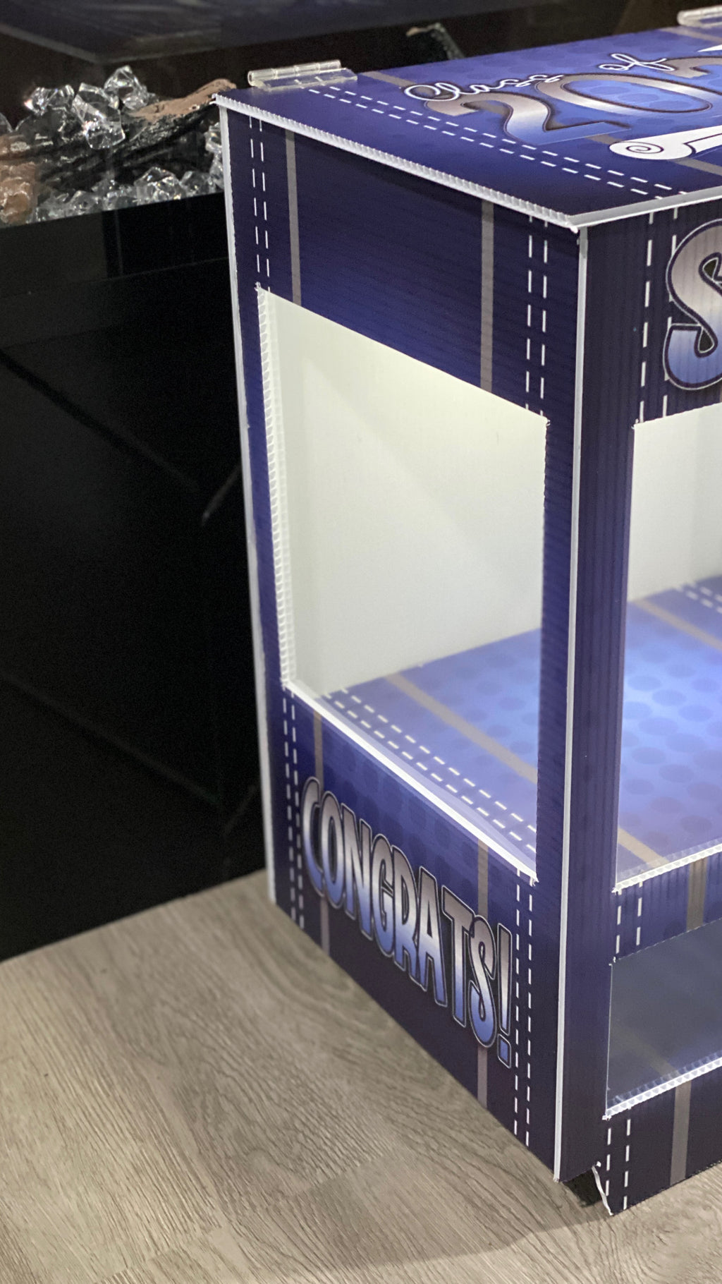 Vending/Claw Machine- Unfilled (Custom)